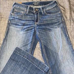 Women’s ariat trouser jeans!